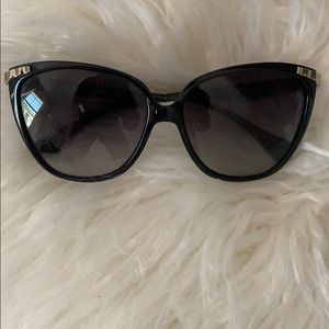 D & G Woman’s sunglasses
